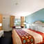 Super 8 by Wyndham Indio