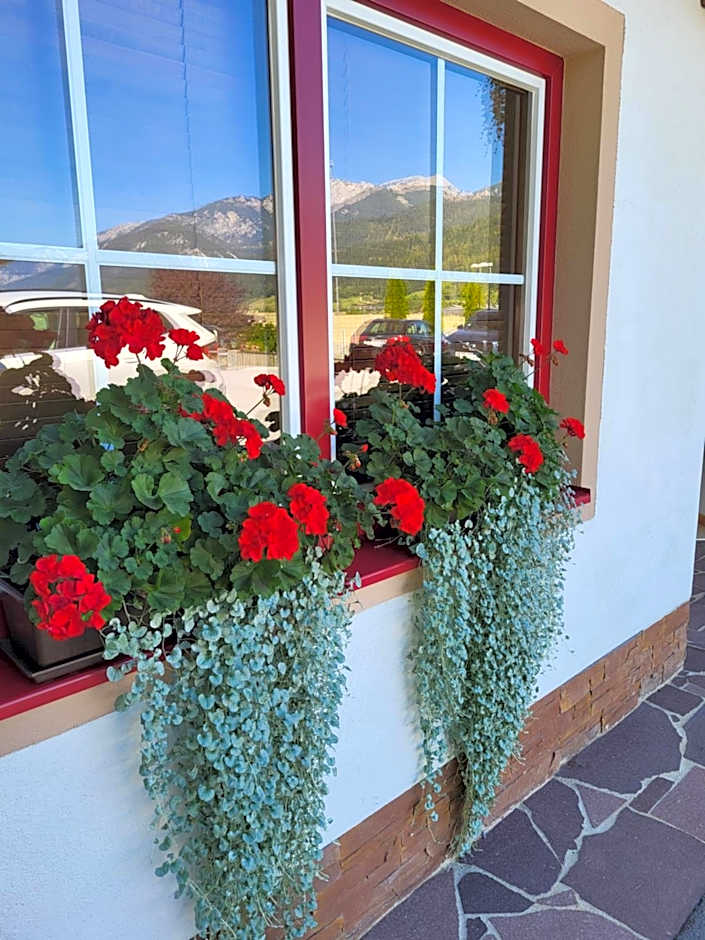 Hotel Garni Landhaus Trenkenbach