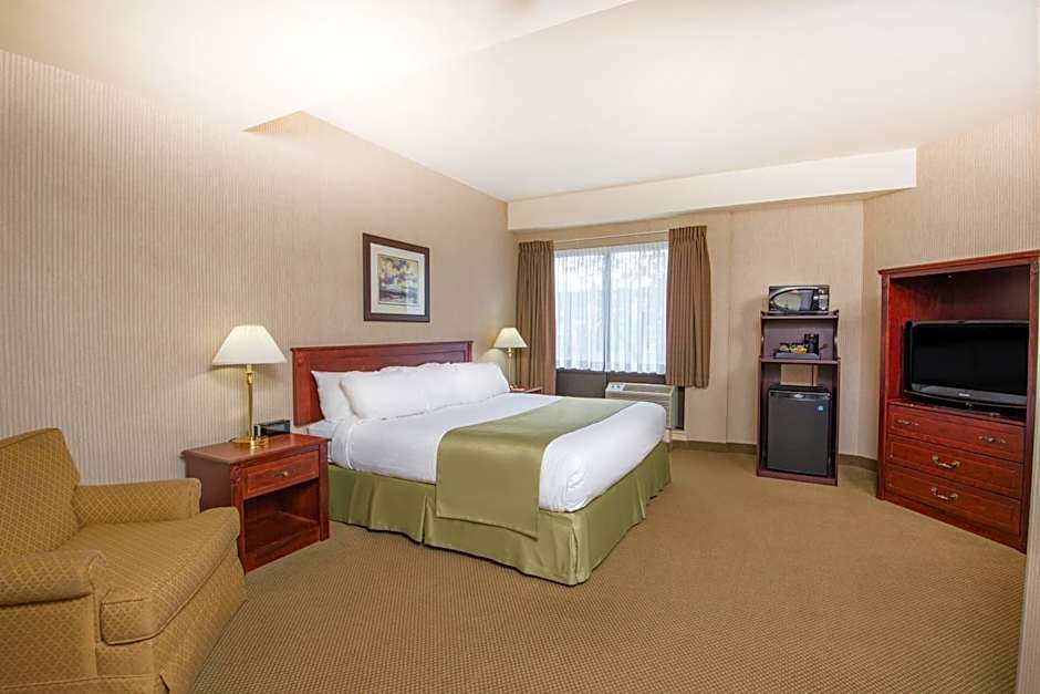 Photo 1 of 4 of 1 King Bed
