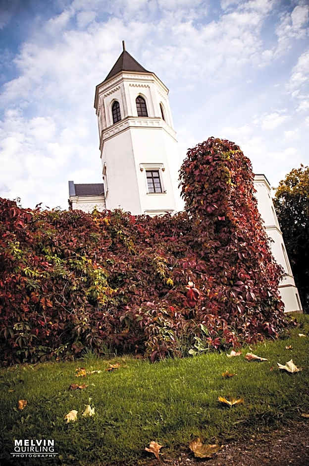 Schlosshotel Bredenfelde