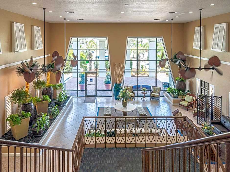 Club Destin Condos