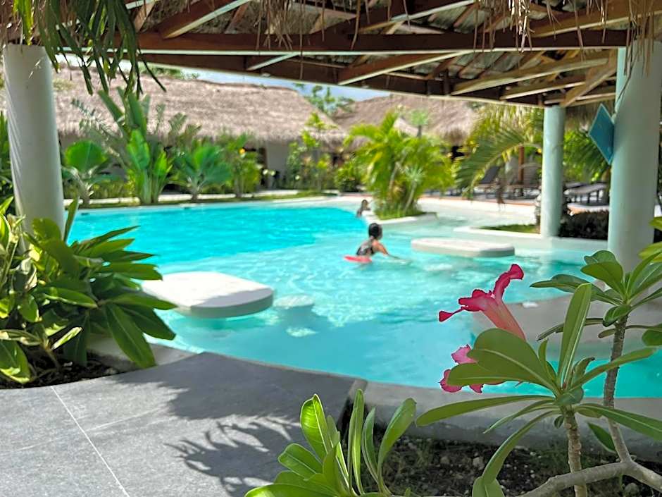 Secret Paradise Moalboal