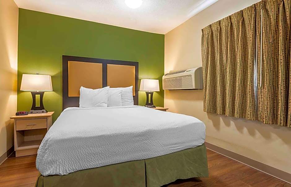 Extended Stay America Select Suites - Indianapolis - North - Carmel
