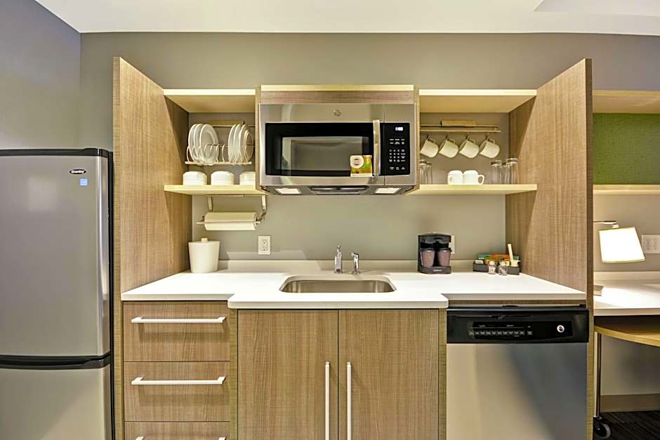 Home2 Suites By Hilton Queensbury Glens Falls