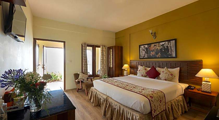 Sherlock Homes  A Heritage Theme Hotel