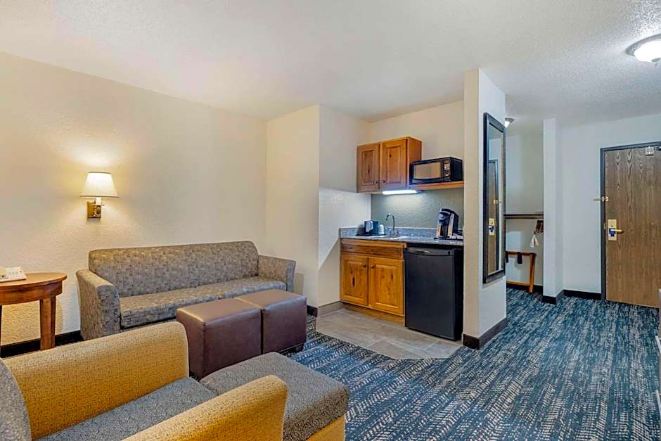 Comfort Inn & Suites Mt Rushmore