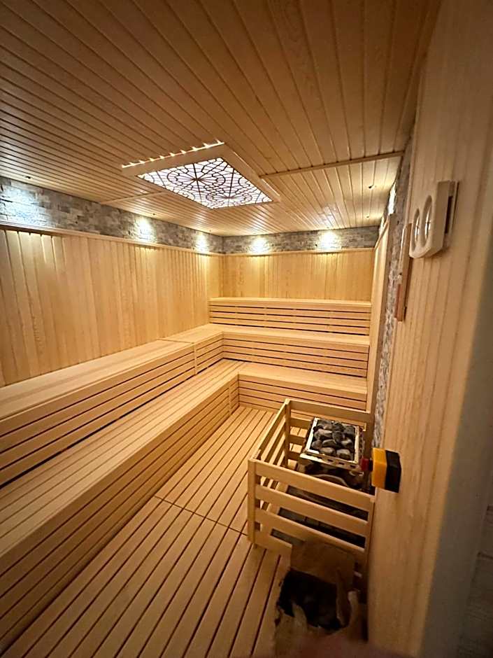 SiDE GOLDEN ROCK HOTEL&SPA