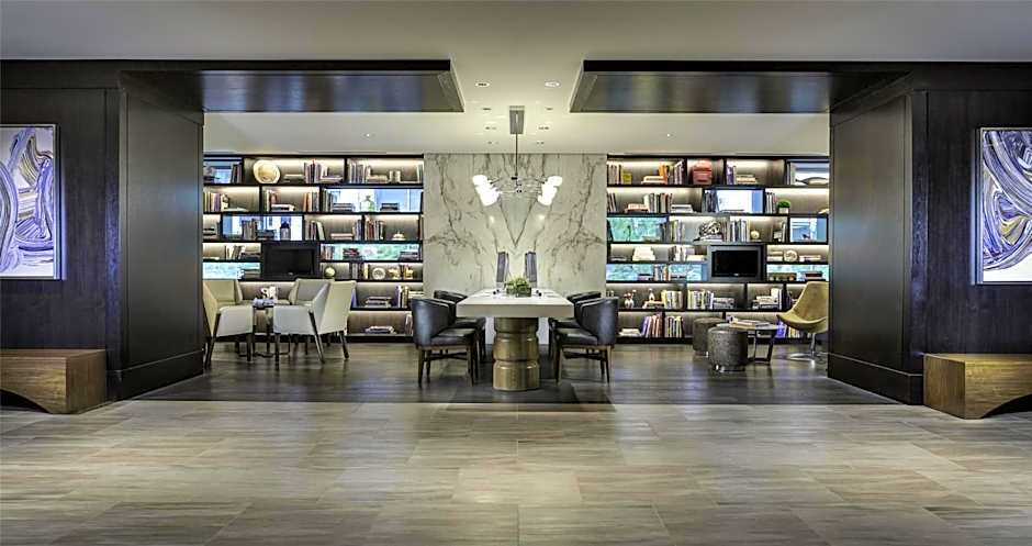 Hyatt Centric Chicago Magnificent Mile