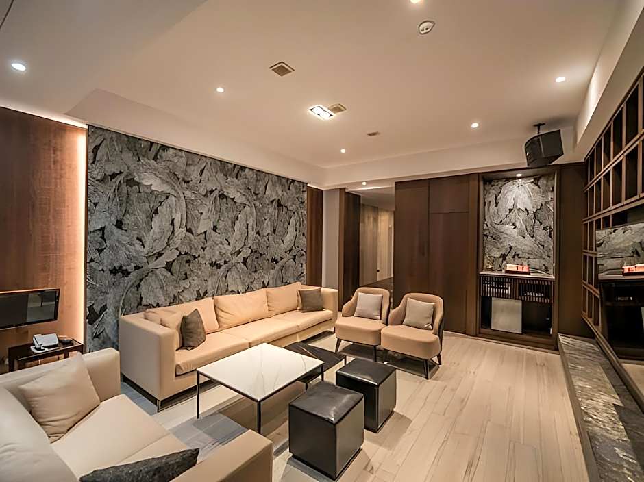 Feng Cai Motel