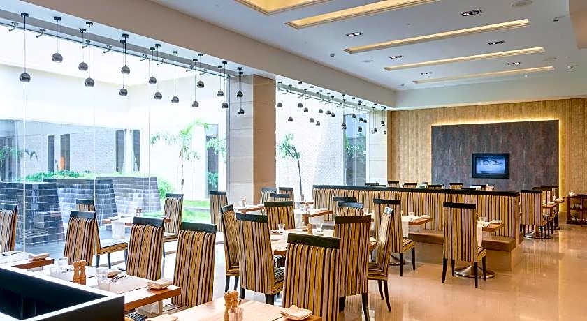 Balaji Sarovar Premiere