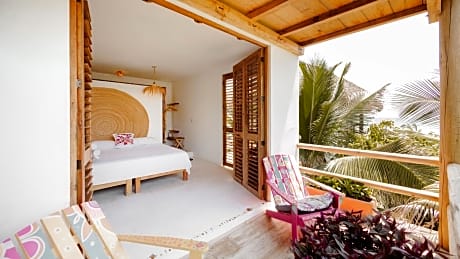 Deluxe Double Room with Side Sea View