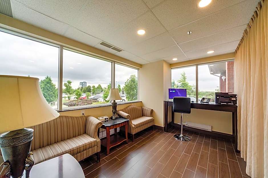 Monte Carlo Inns - Vaughan Suites