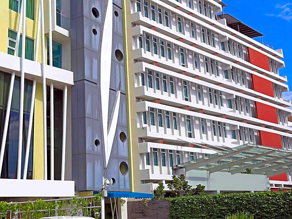 YAN Hotel
