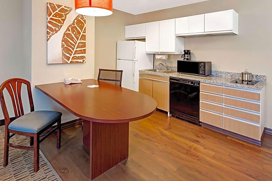 MainStay Suites Orlando Altamonte Springs