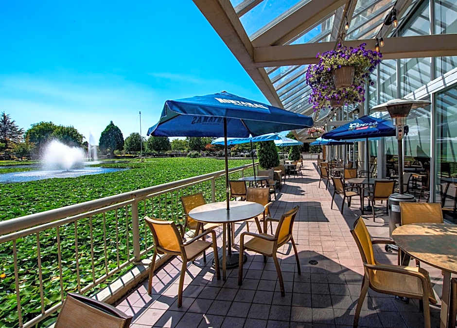 Coast Chilliwack Hotel