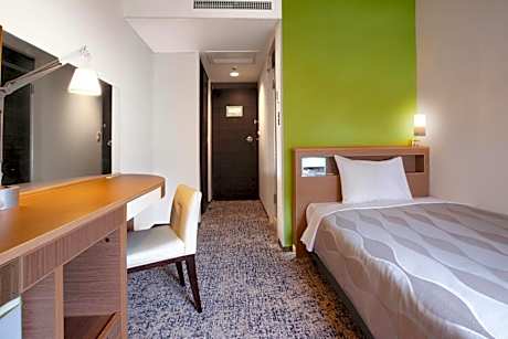 Standard Single Room - Smoking