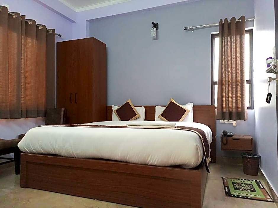 Hotel Pinaki – Haridwar, WV