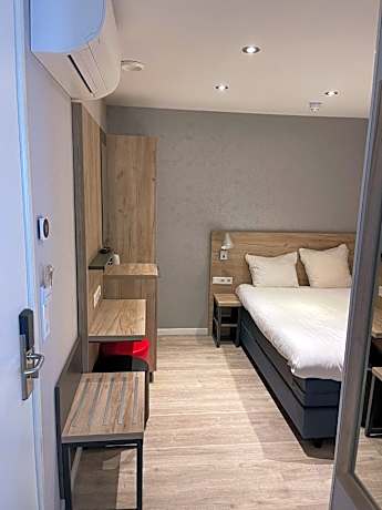 Budget Double Room without Window