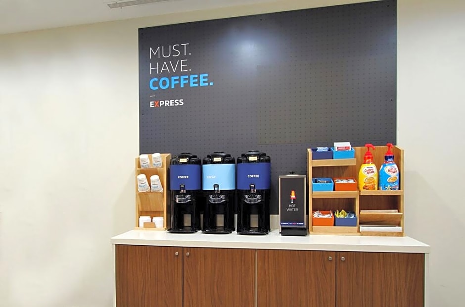 Holiday Inn Express New Orleans - St Charles