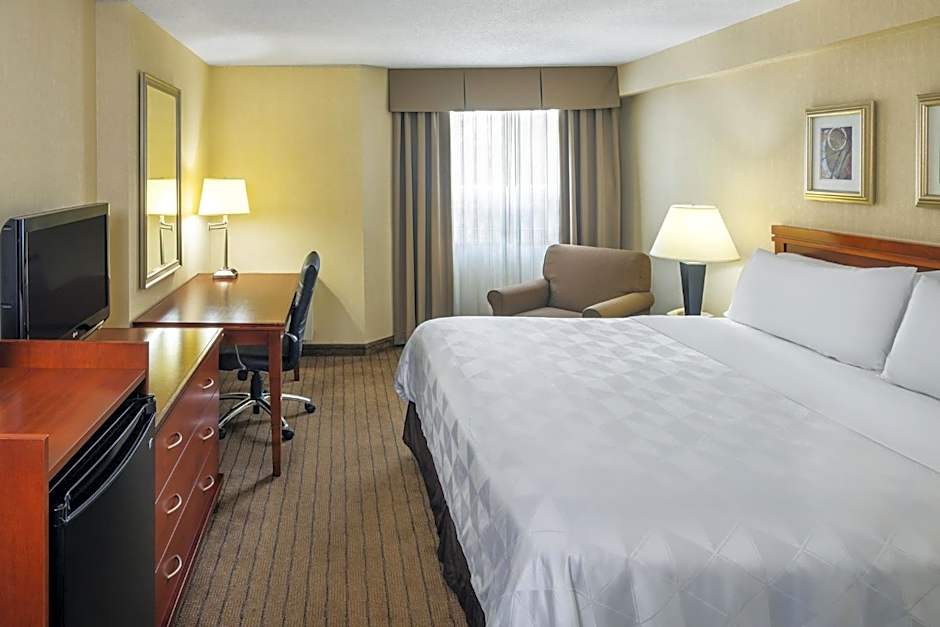 Holiday Inn Laval Montreal By IHG