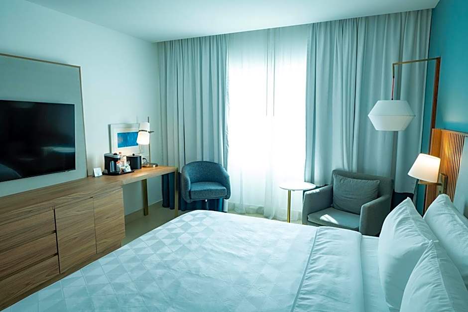 Holiday Inn Acapulco La Isla by IHG