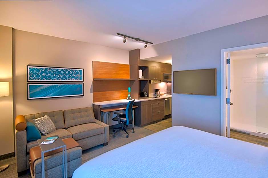 TownePlace Suites by Marriott Miami Airport