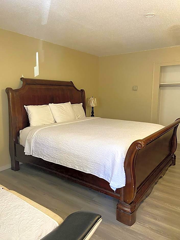 Slumber Lodge