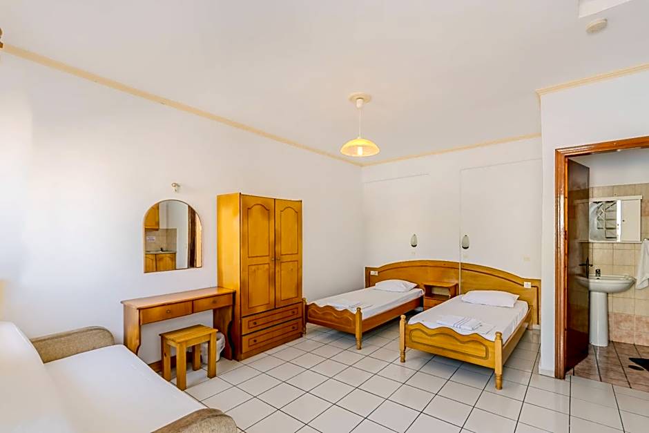 Island Kavos Annex studios