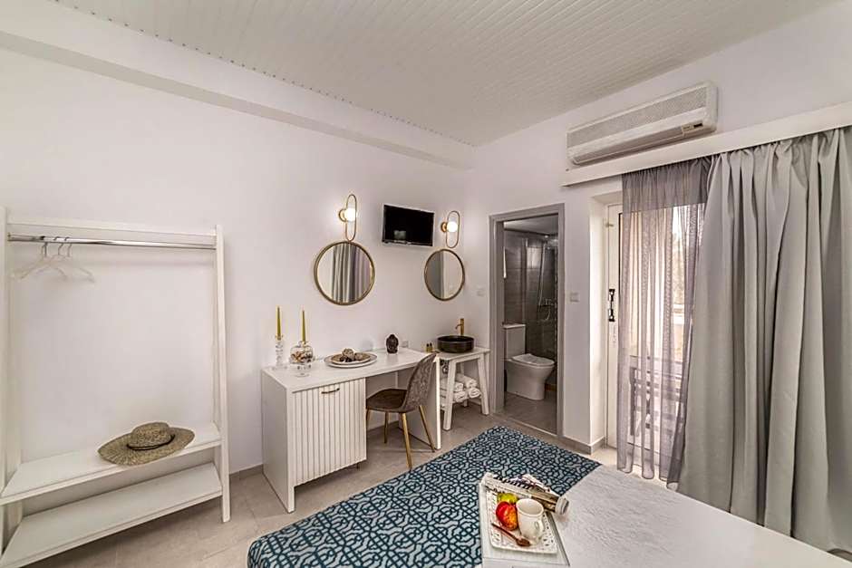 Roxani Hotel