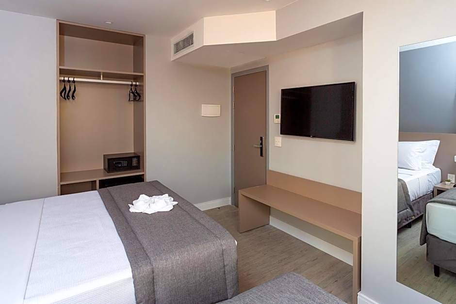 Flix Hotel