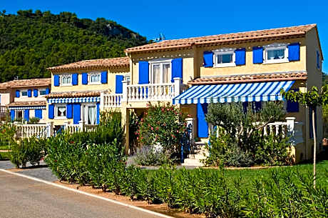 Superior Villa (6 Adults)