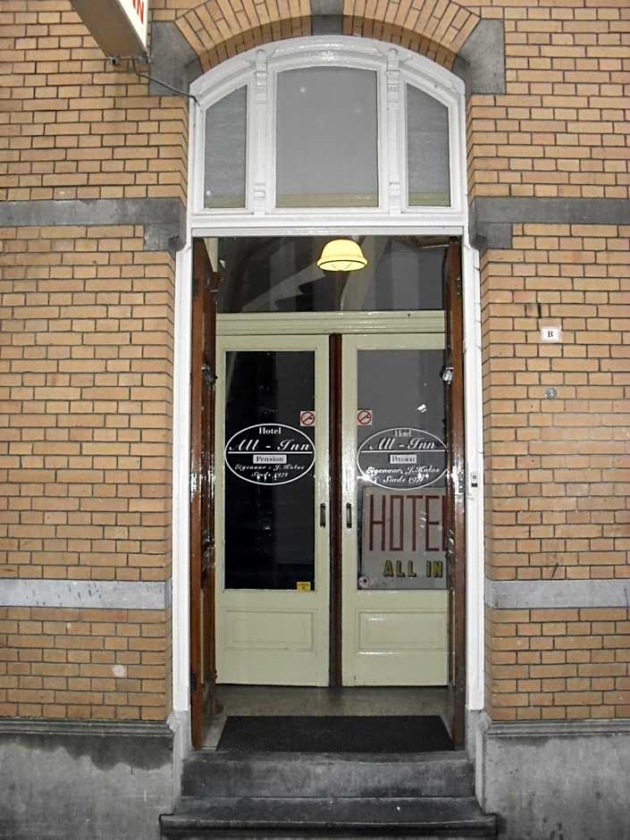 All-In Hotel