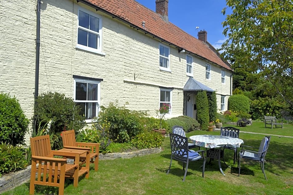 The Lawns Tea Room and B&B