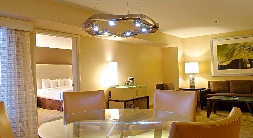 Hilton Los Angeles Airport