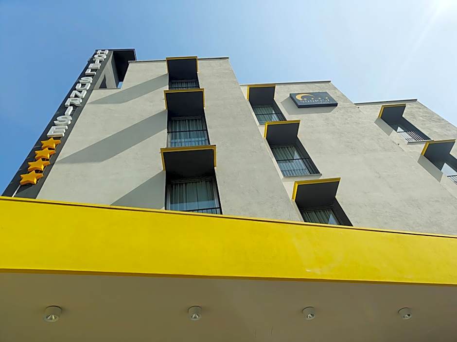 Sunrise Hotel