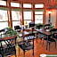 Champaign Garden Inn