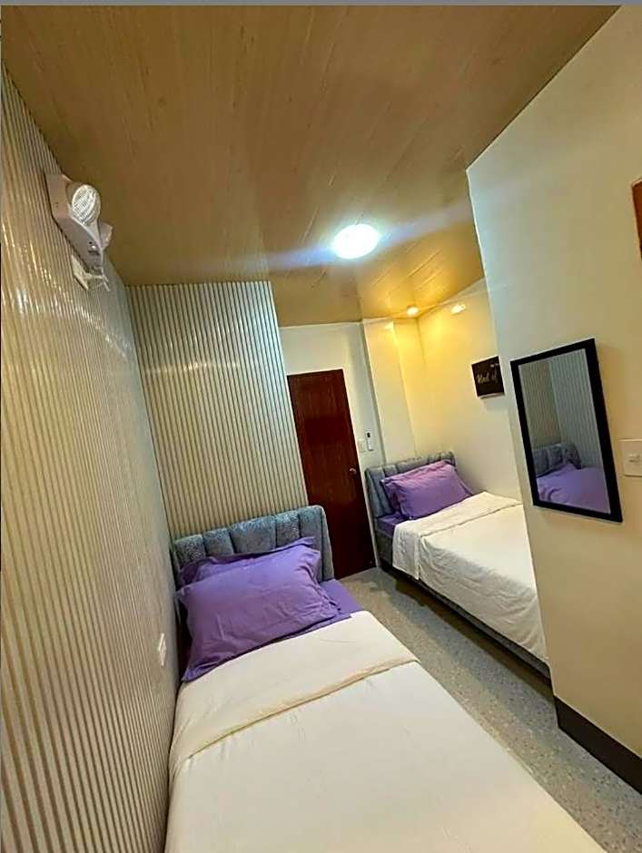 Foto 1 di 2 di 2 Beds