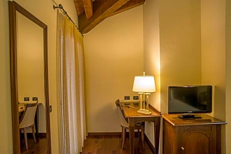 Classic Double or Twin Room