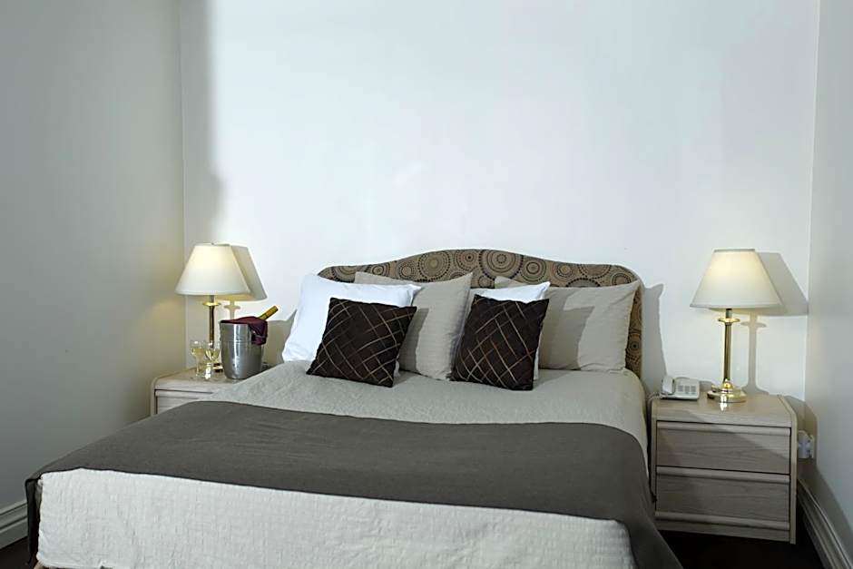 Airport Hotel Mara
