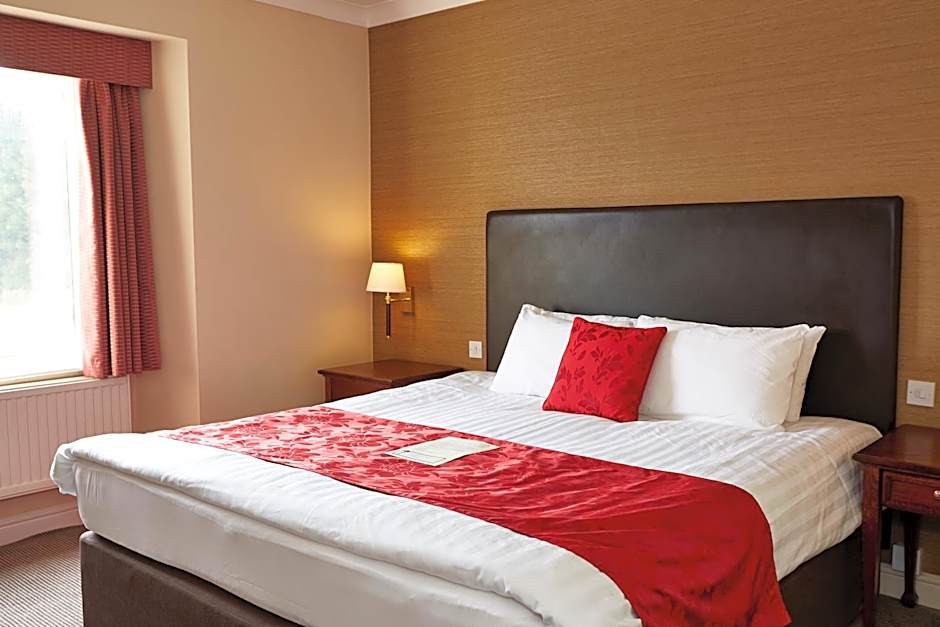 Red Lion Hotel by Greene King Inns