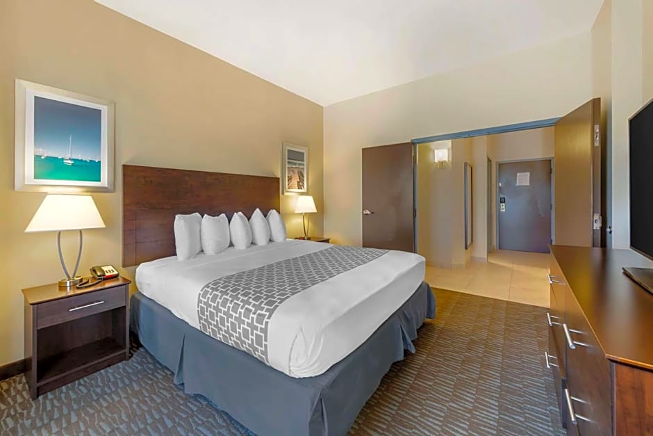 Best Western Naples Plaza Hotel