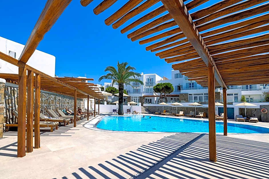 Poseidon Hotel Suites