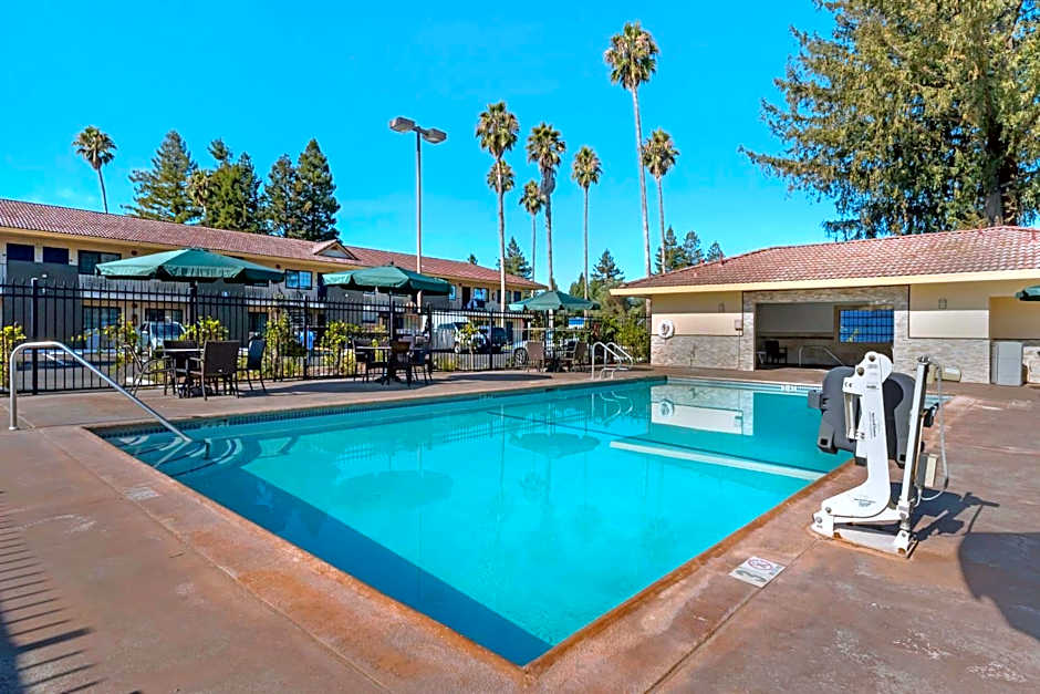Sonoma Winegrower's Inn