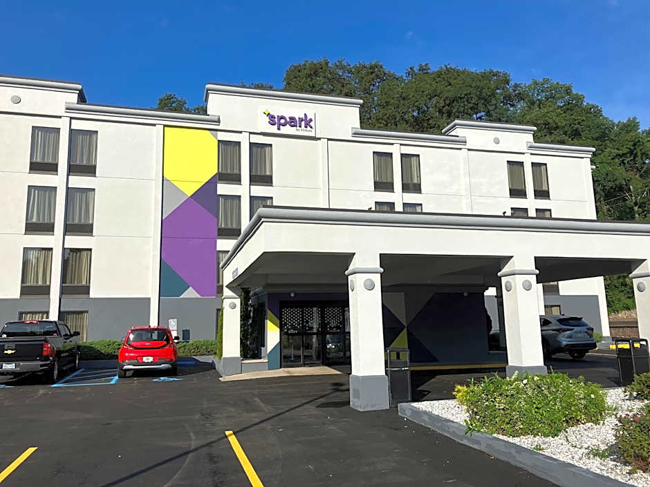 Spark by Hilton Clarks Summit