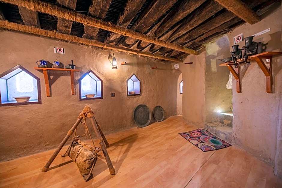 Antique Inn