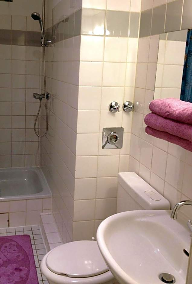 Rooms & Apartments near Zoologischer Garten