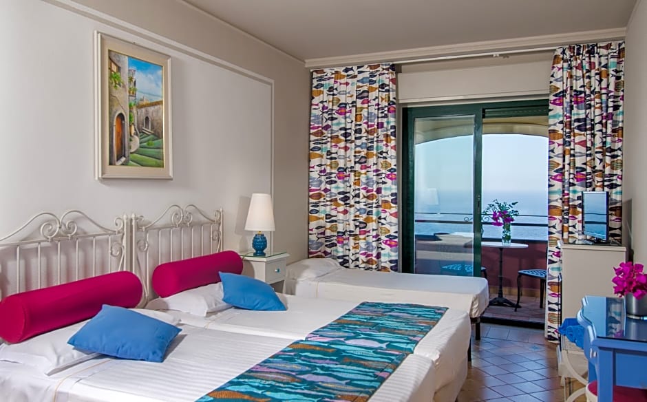 Baia Taormina Hotel