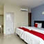 RedDoorz Plus near Eka Hospital BSD 5
