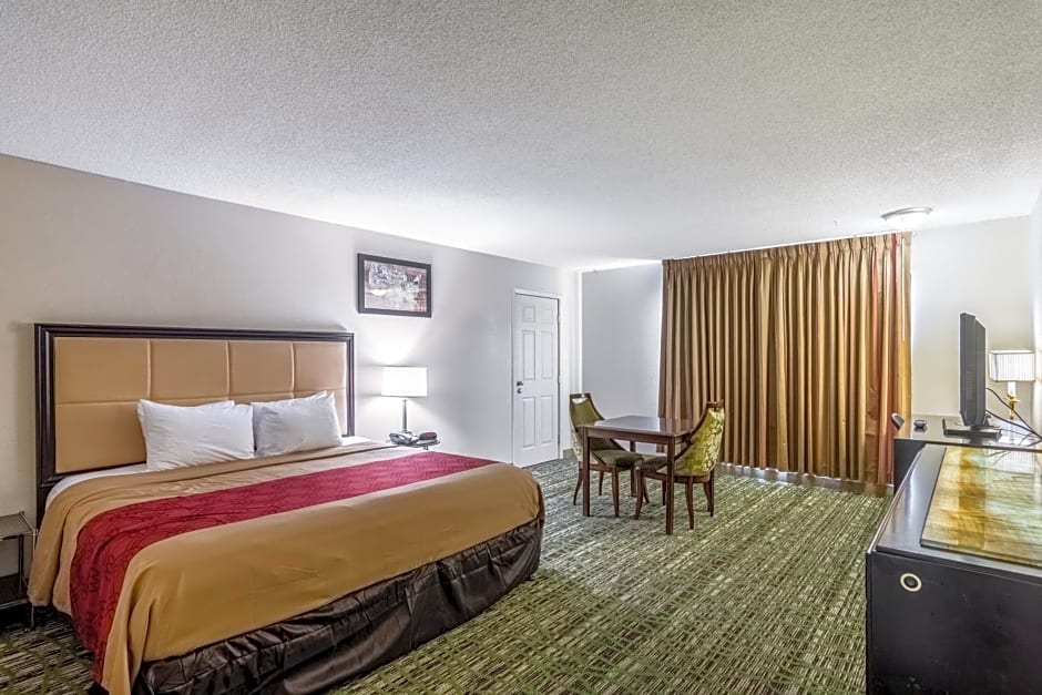 Fresno City Inn – Fresno, CA