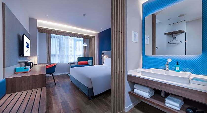 Holiday Inn Express Chongqing Zhongxian By IHG